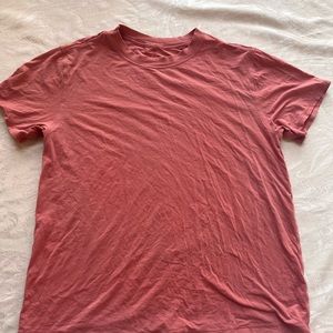 Lululemon boyfriend t